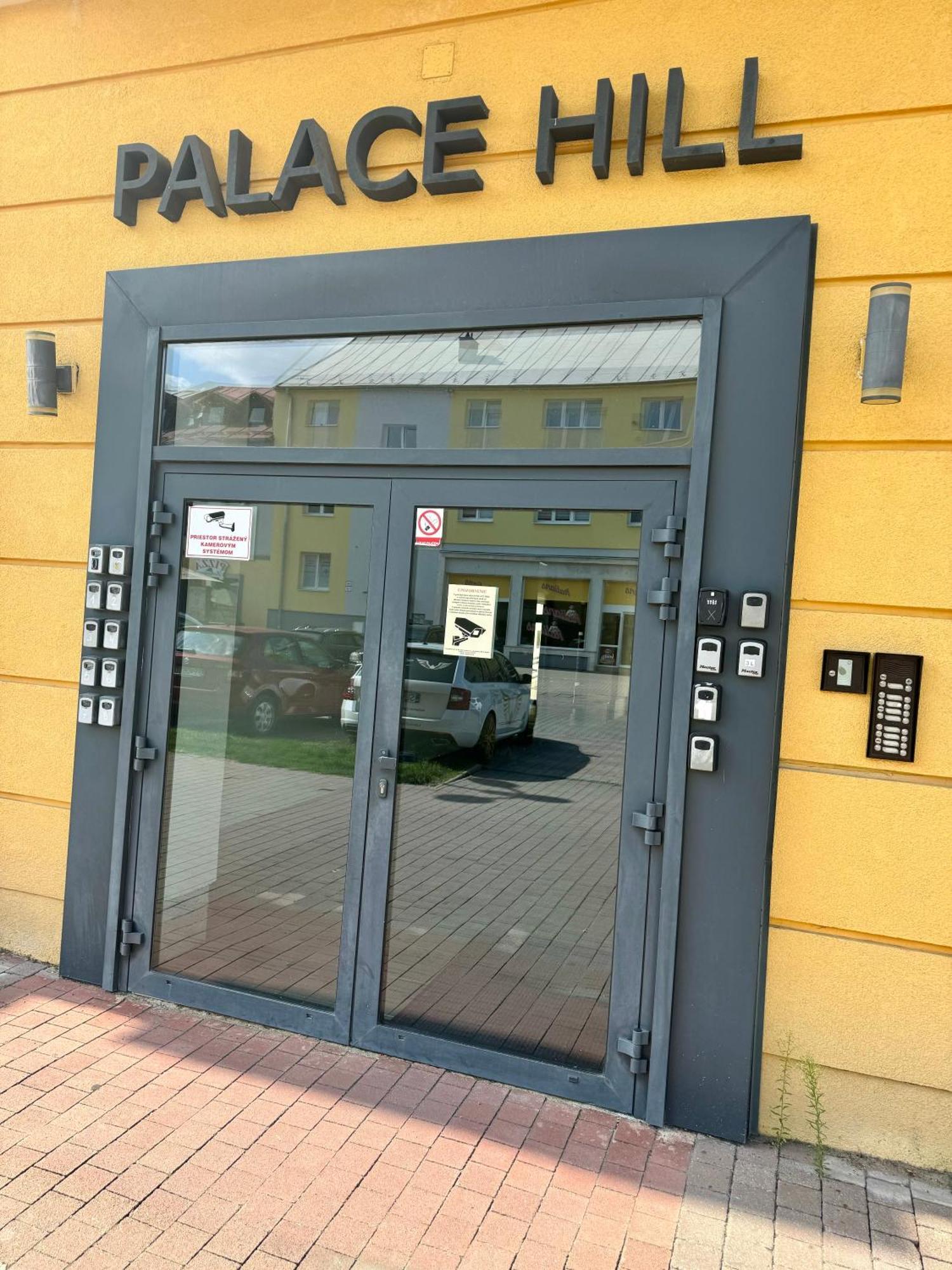 Palace Hill Apartment 3L Poprad Buitenkant foto